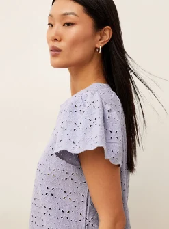Broderie anglaise tee