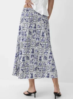 Buttoned midi skirt