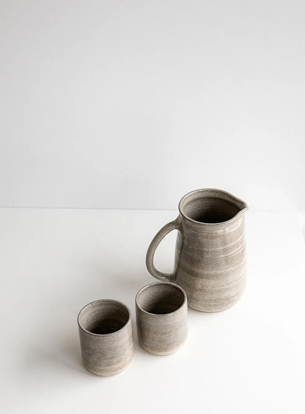 Ceramic pitcher and tumbler set