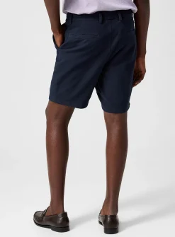 Chevron pattern stretch short