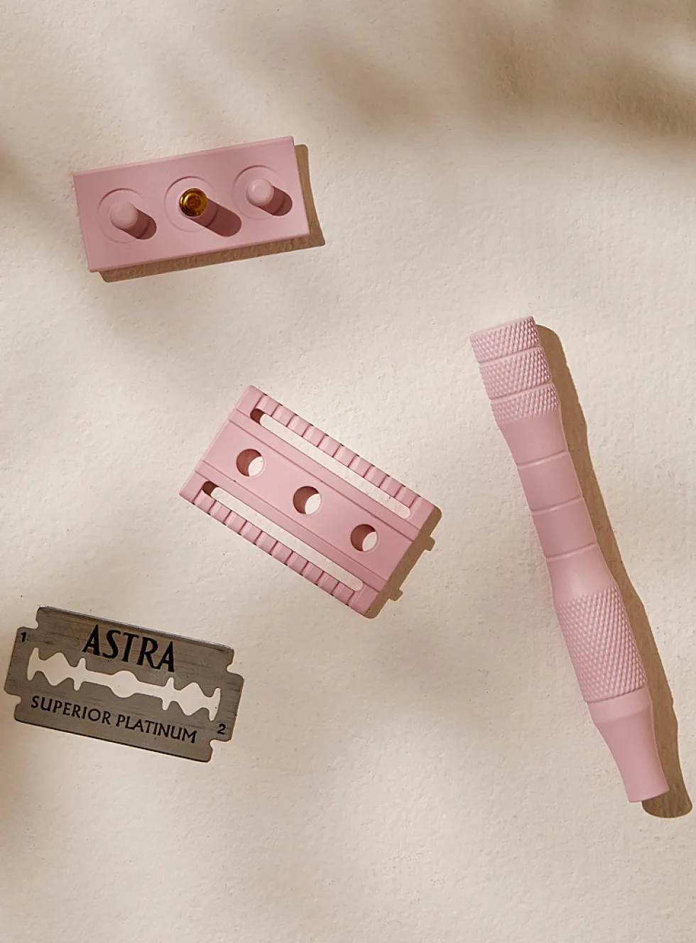 Complete shaving box set
