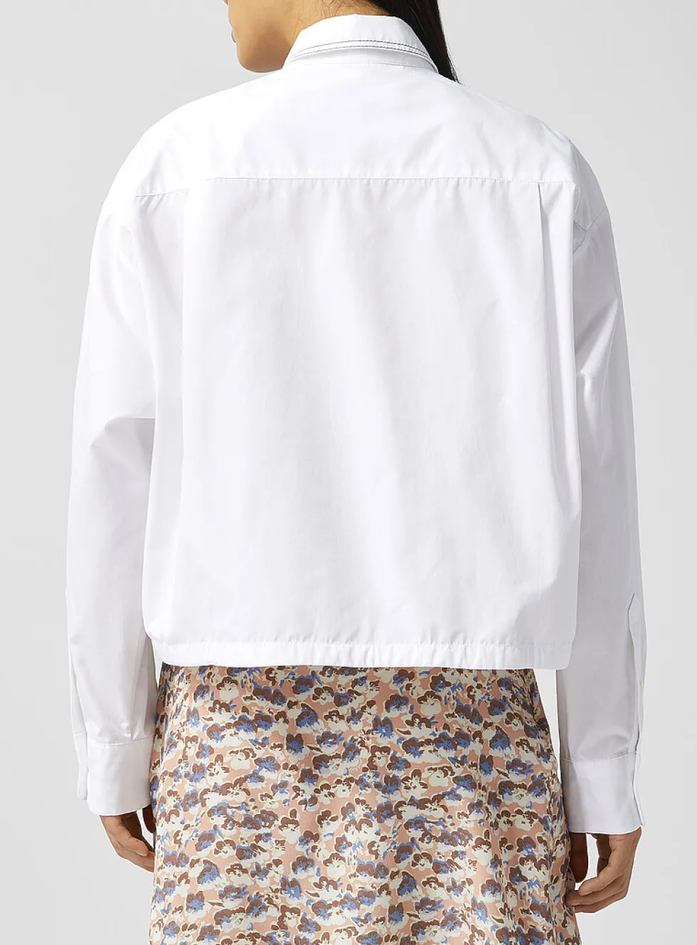 Contrasting seams blousing shirt