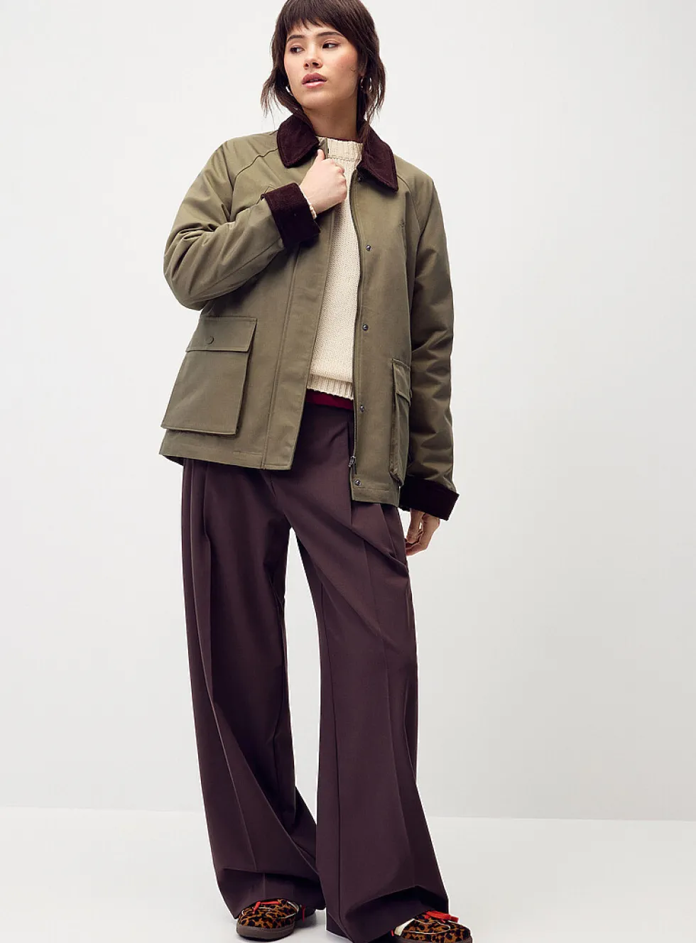 Corduroy accents twill blazer