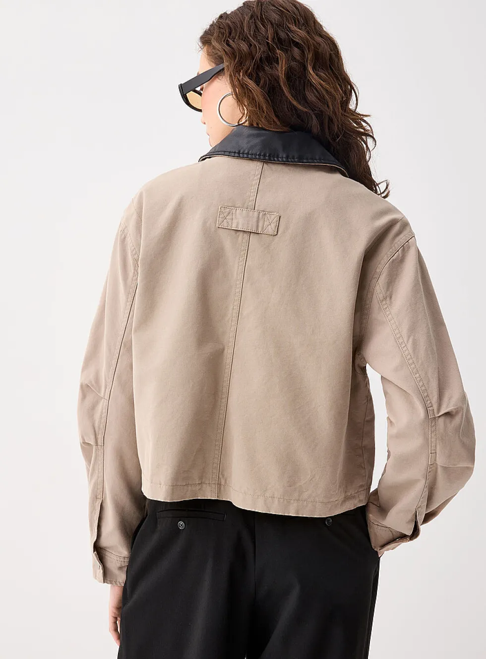 Corduroy collar cropped jacket
