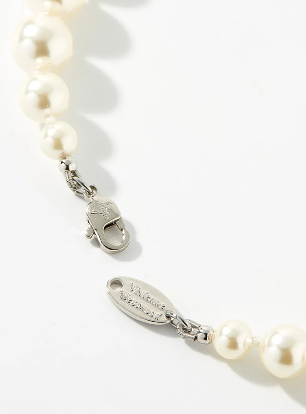 Crystals and pearls orb choker