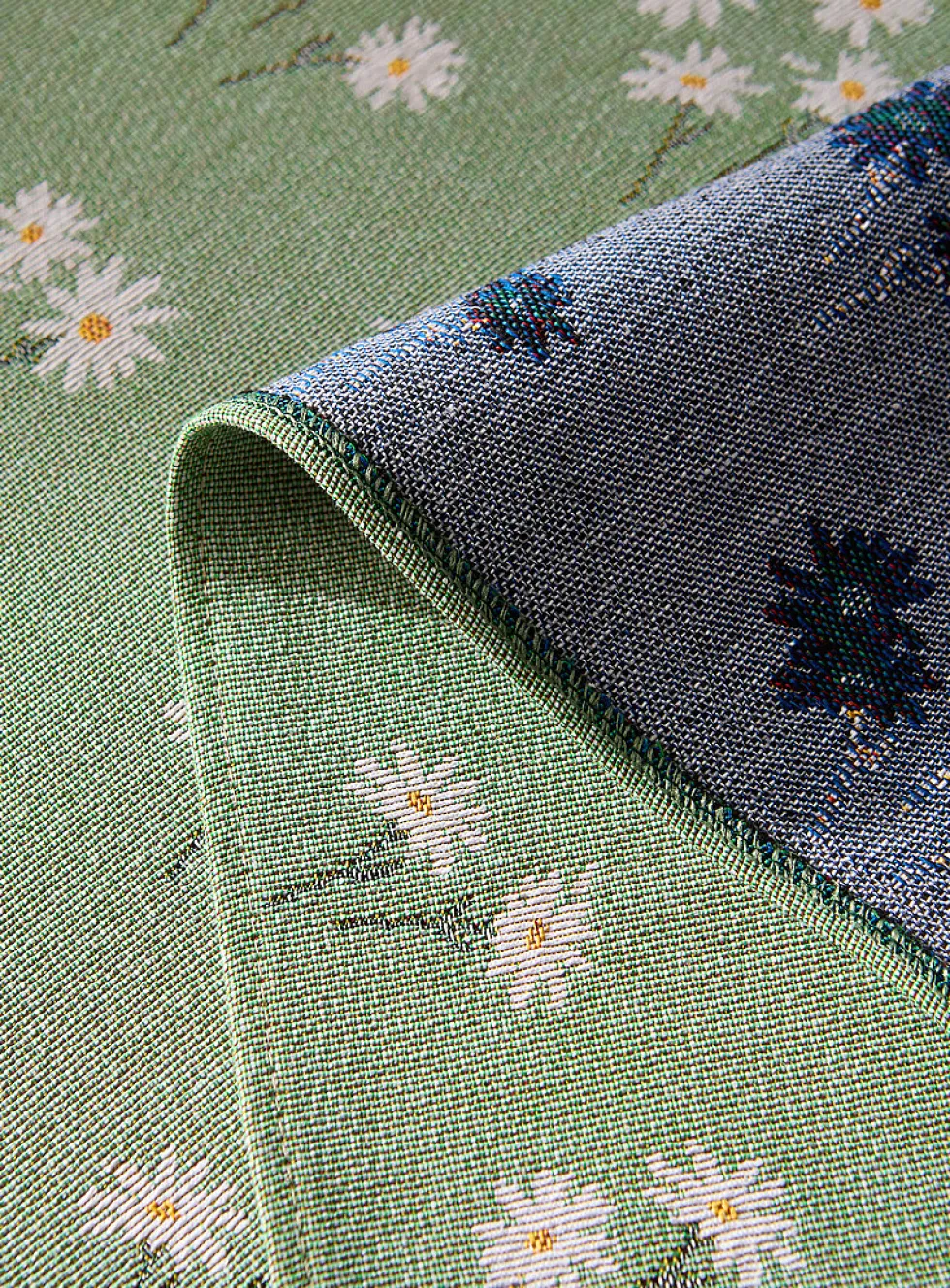 Daisy tapestry placemats