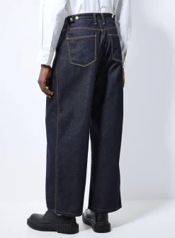 Dark indigo pleated jean