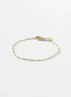 Delicate bead bracelet