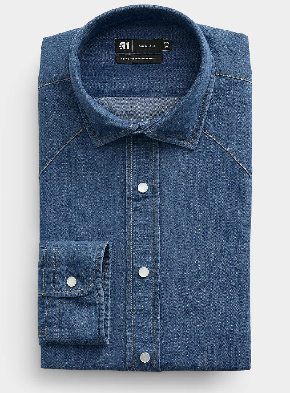 Denim shirt with pearly buttons