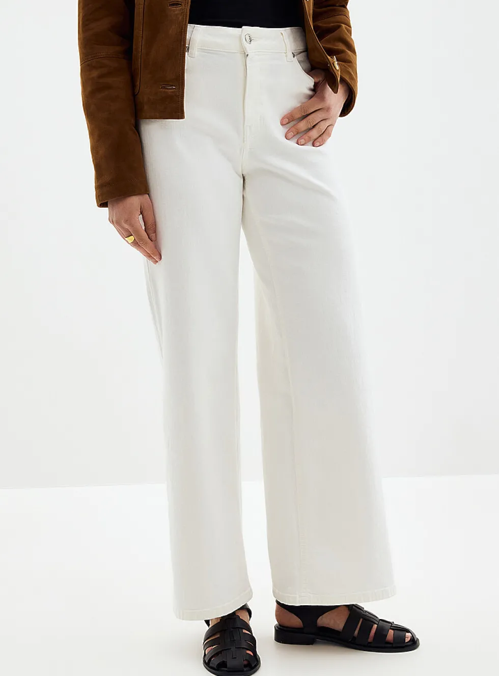 Ecru stretch jean