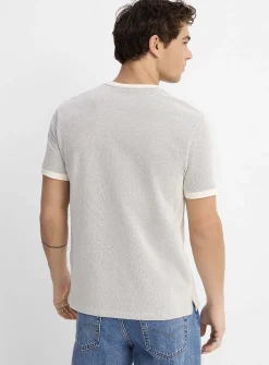 Embossed honeycomb T-shirt