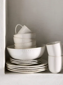 Embossed polka dots large white plate