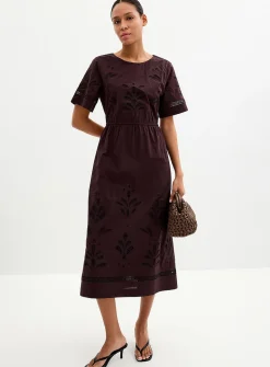 Embroidered bouquet midi dress