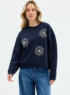 Embroidered embossed-pattern boxy-fit sweatshirt