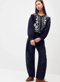 Embroidered flowers quilted jacket