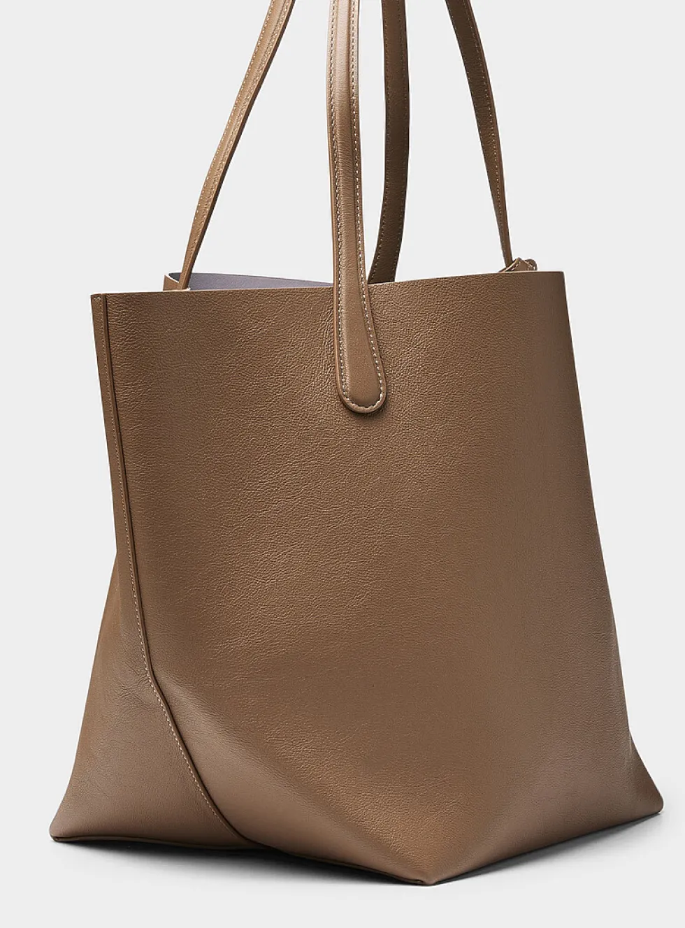 Everyday brown grained leather XL tote bag