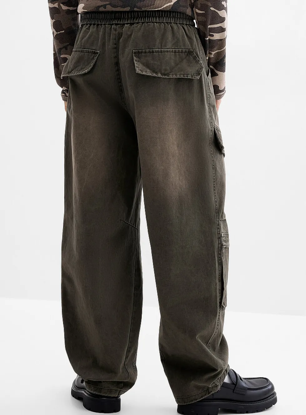 Faded utility cargo pant
