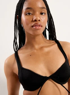 Fine lace-trim balconette bikini top