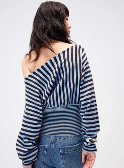Fitted striped sweater