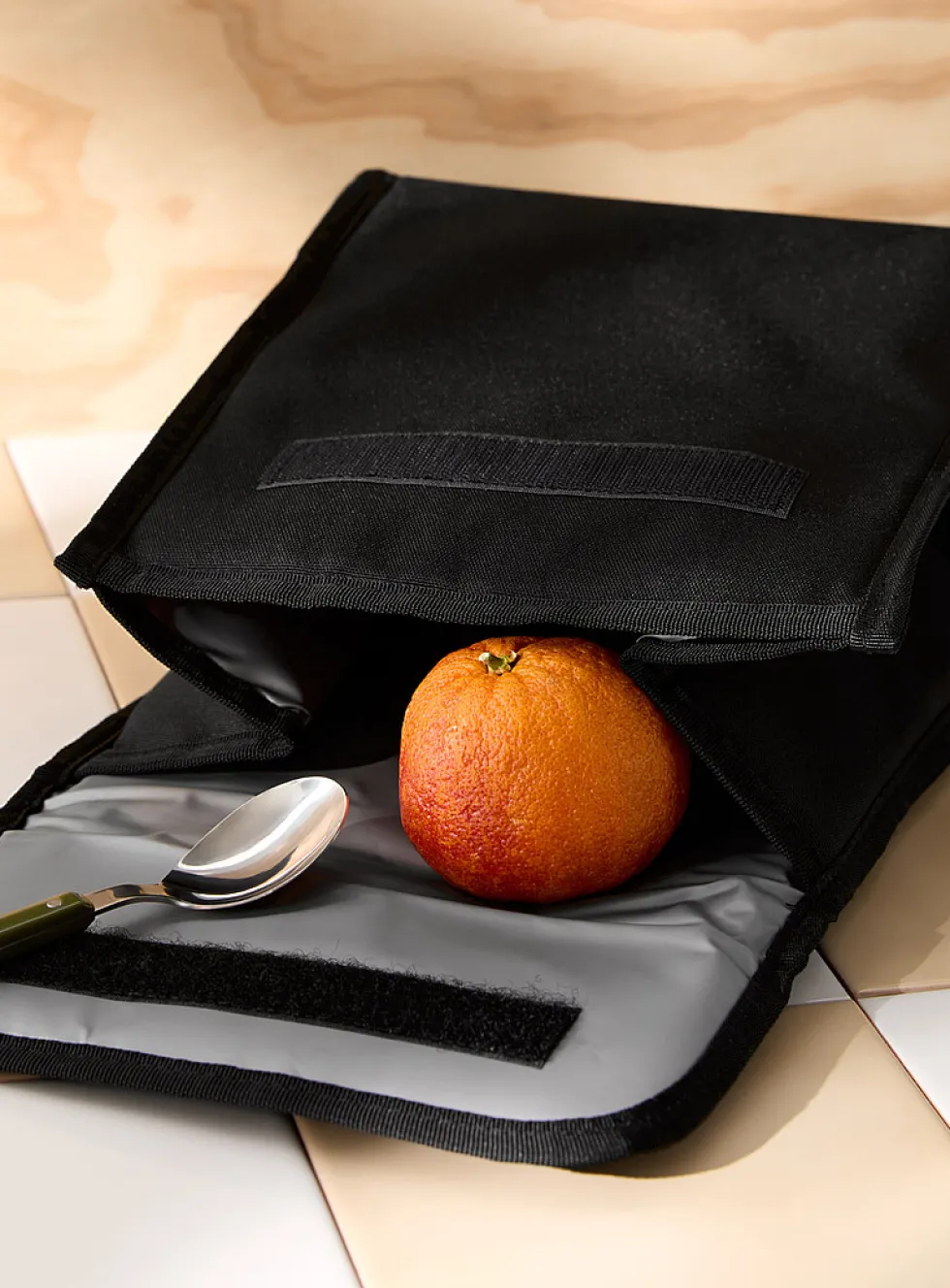 Flap lunch bag