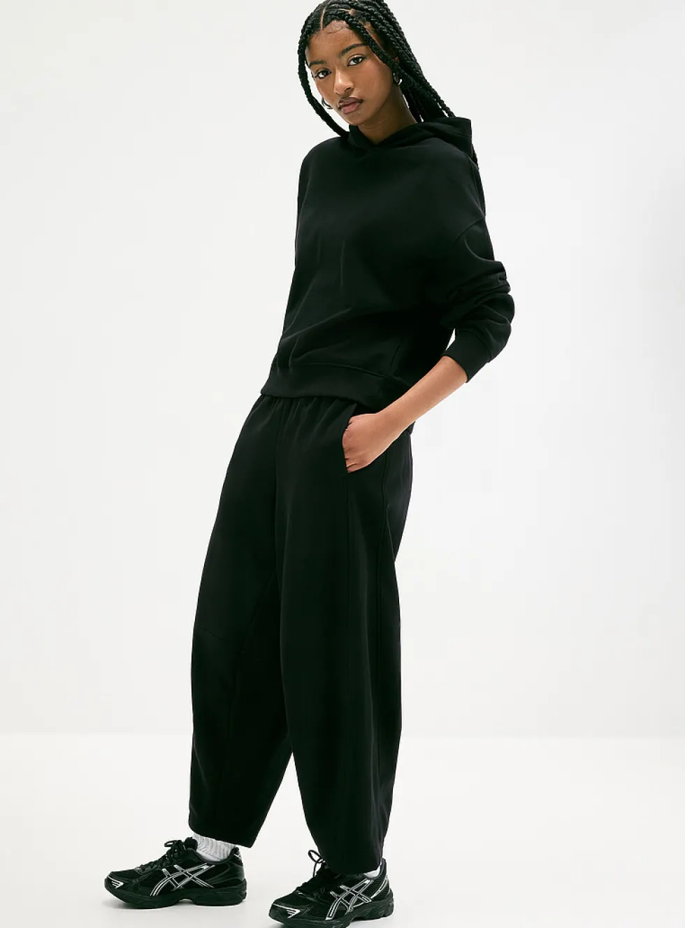 Fleece barrel-leg pant
