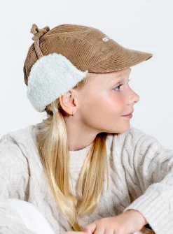 Fleece-lined corduroy trapper cap