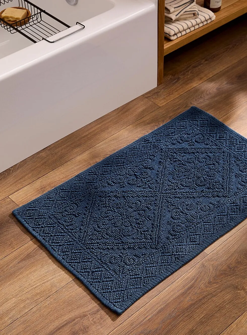 Floral medallion bath mat