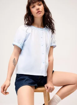 Flower buttons poplin shirt