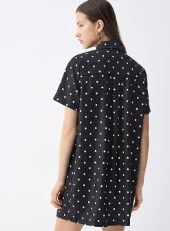 Flowy patterned shirtdress