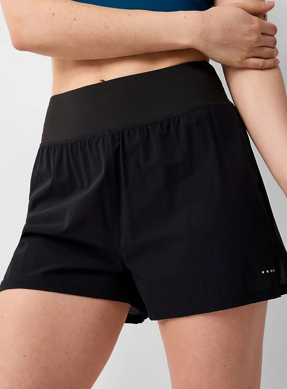 Fluid comfort-waist ripstop short