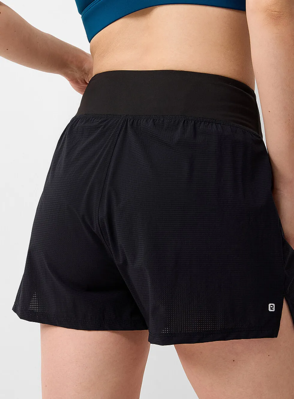 Fluid comfort-waist ripstop short
