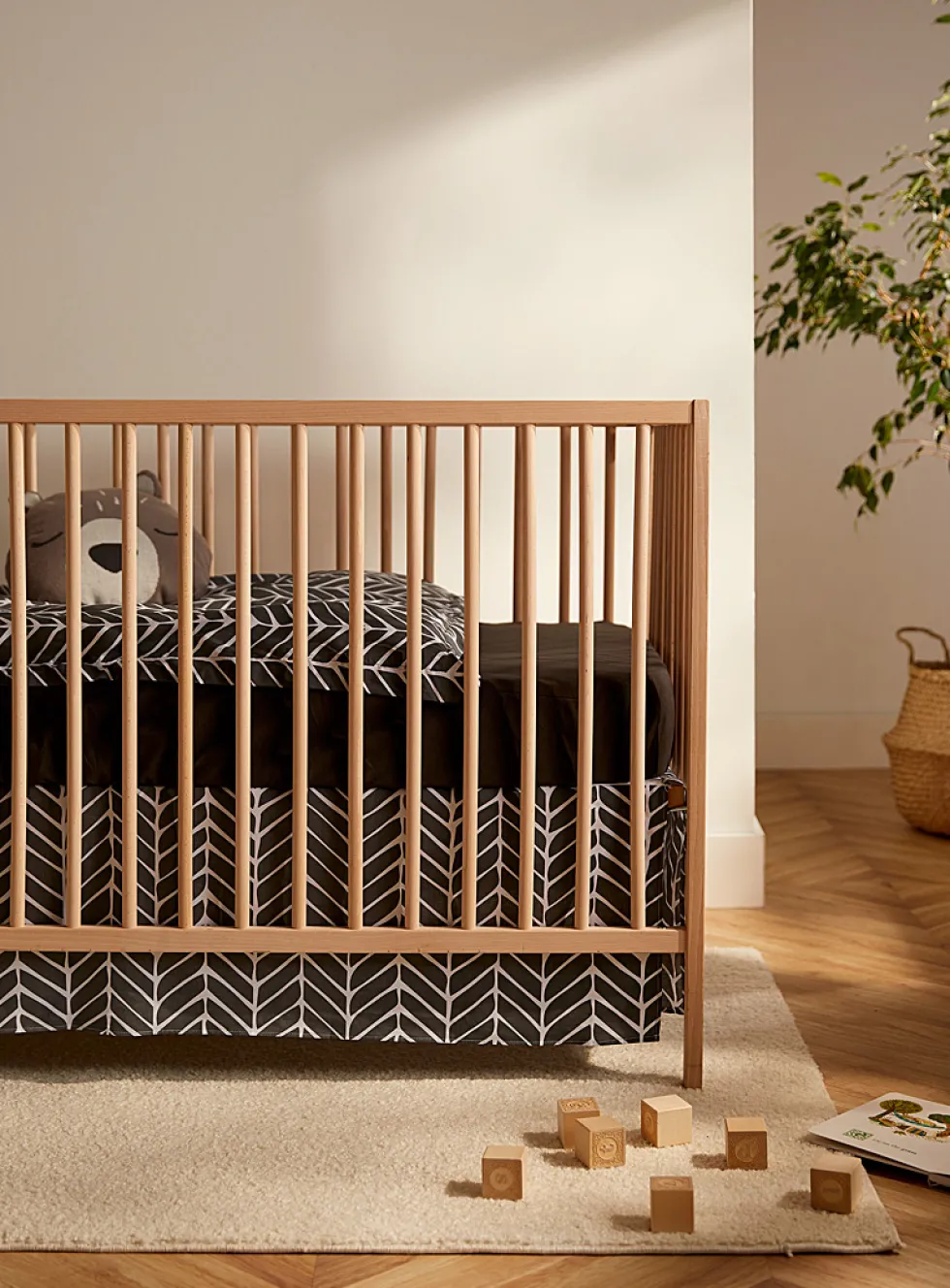 Four-piece baby bed set