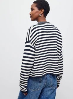 Funnel neck buttoned sweater