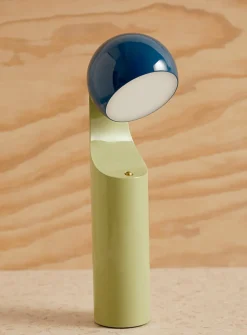 Geometric articulated portable lamp