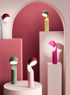 Geometric articulated portable lamp