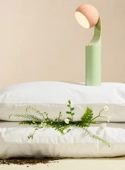 Geometric articulated portable lamp