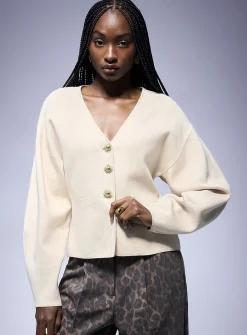 Golden buttons V-neck thick-knit cardigan