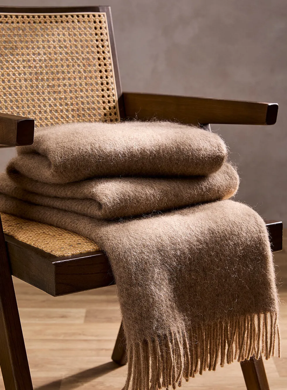 Gotland wool fringed fuzzy throw