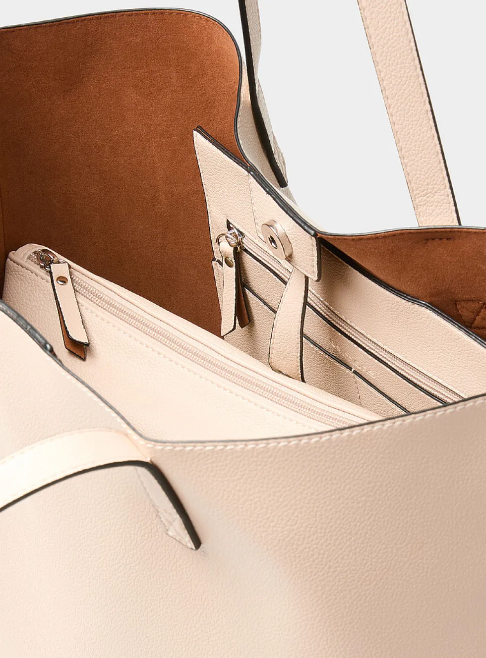 Grained minimalist tote bag