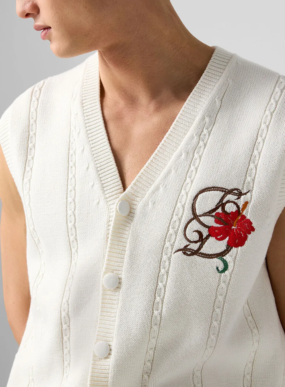 Havana cable-knit embroidered sweater vest