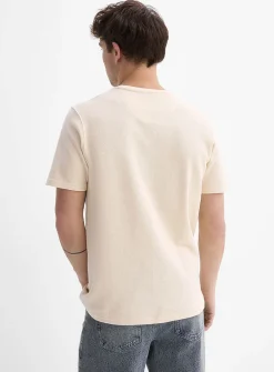 Herringbone-textured T-shirt