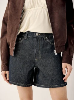 High-rise denim mom short