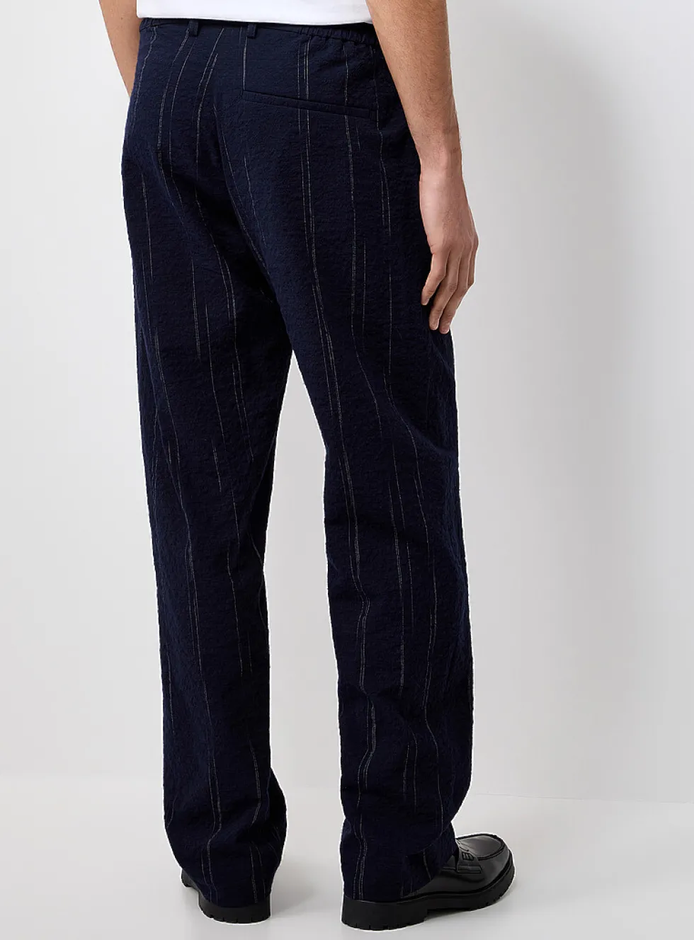 Irregular stripe seersucker pant