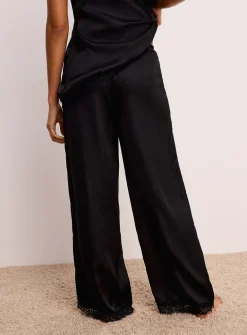 Lace hem satiny pant