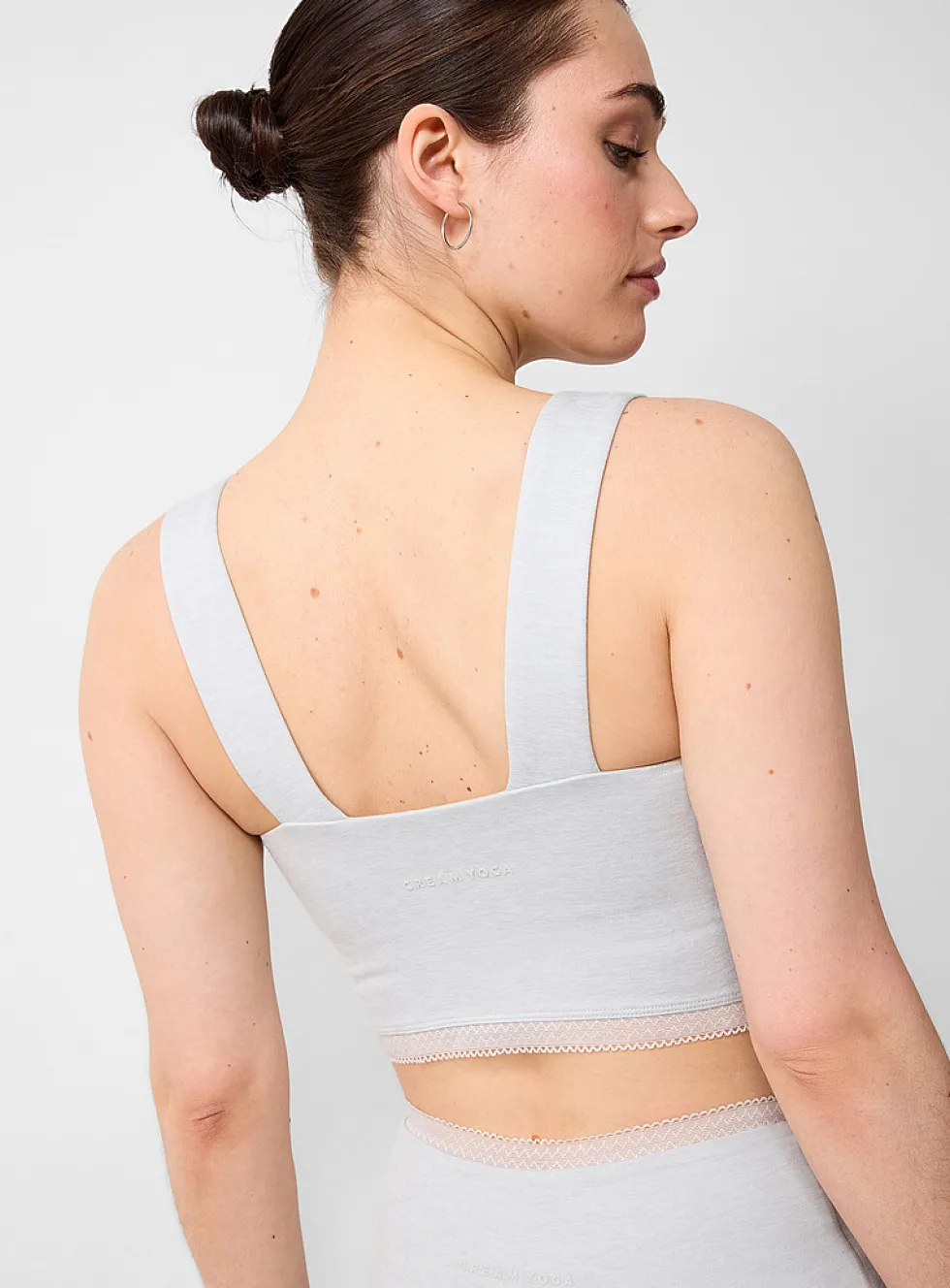 Lace trim straight neck heather bra