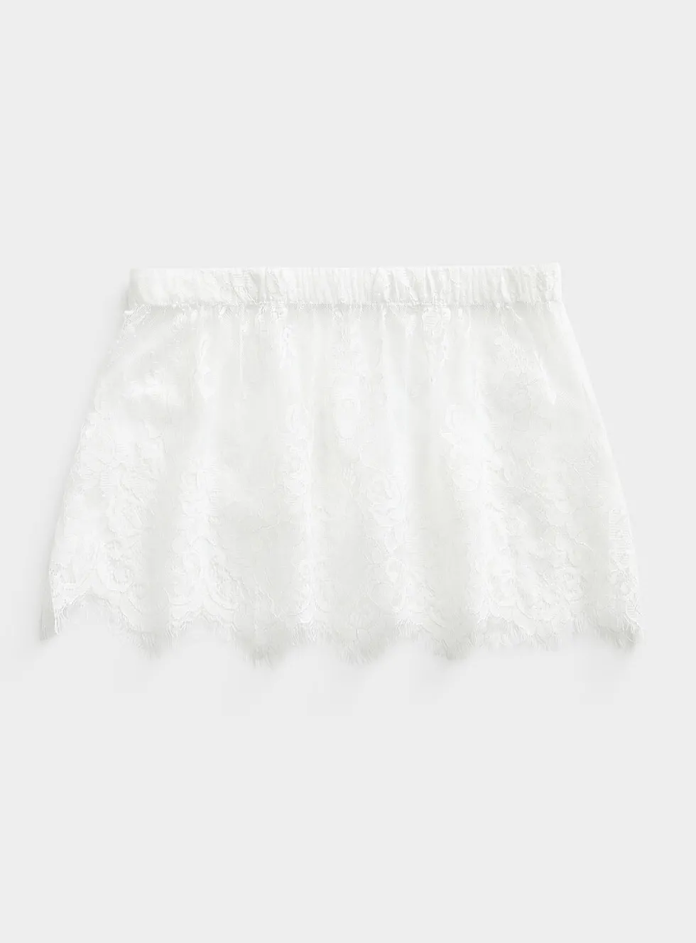 Lace waistband