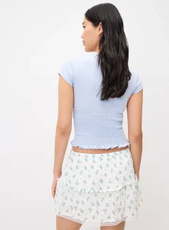 Lace-hem crinkled skort