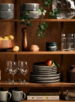 Large modern grooved plate