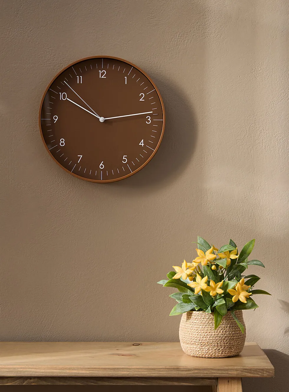 Latte round wall clock