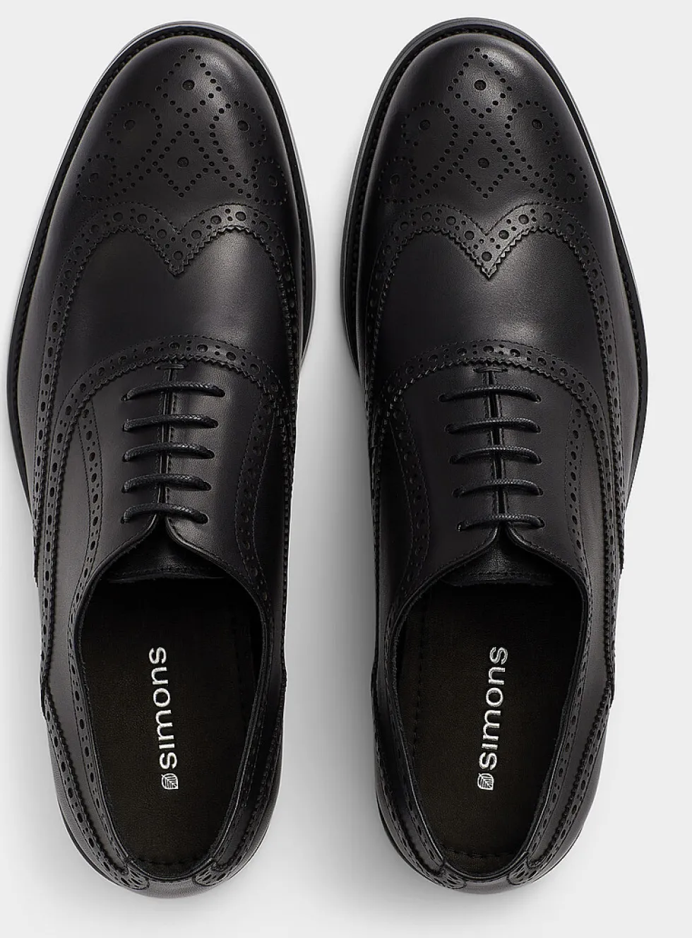 Leather brogue shoe